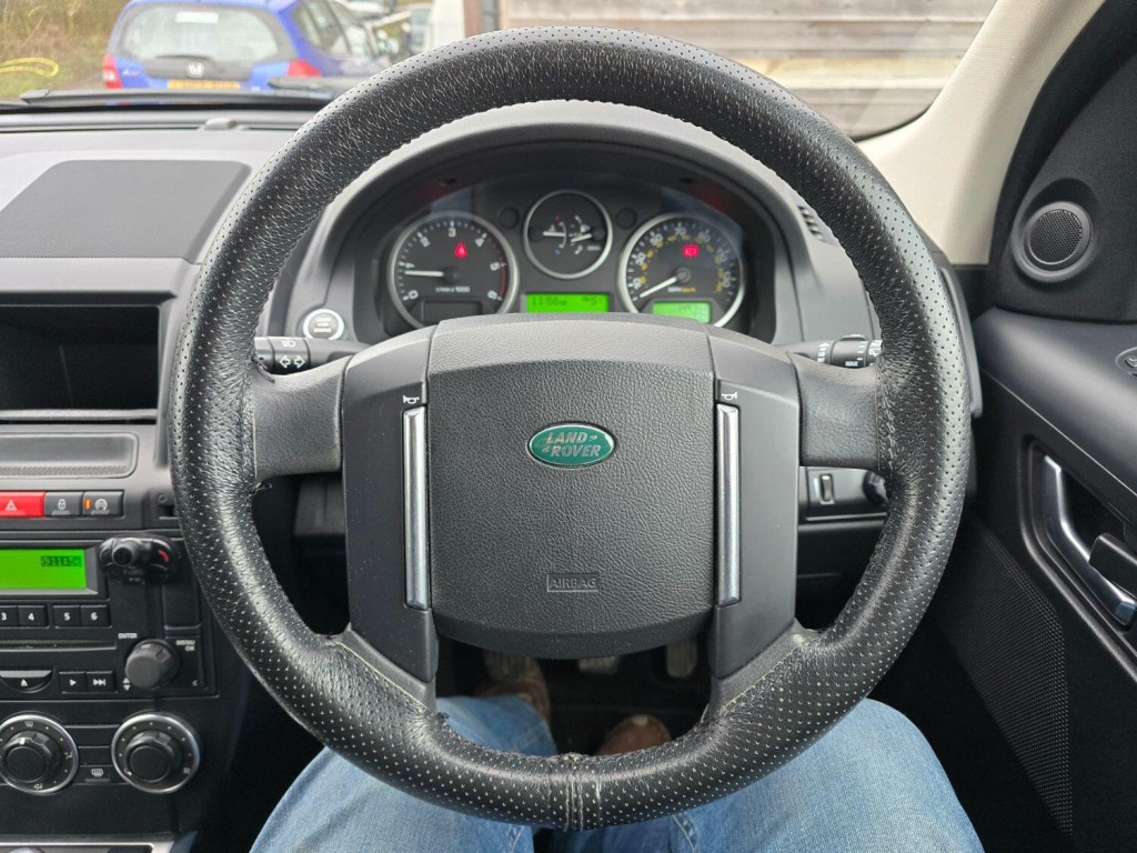 LAND ROVER FREELANDER 2 2.2 TD4 S 2011