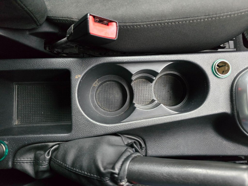 LAND ROVER FREELANDER 2 2.2 TD4 S 2011