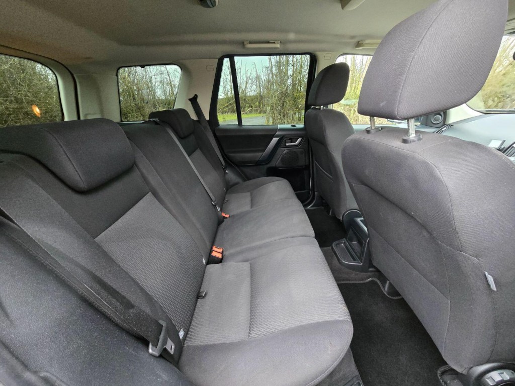 LAND ROVER FREELANDER 2 2.2 TD4 S 2011