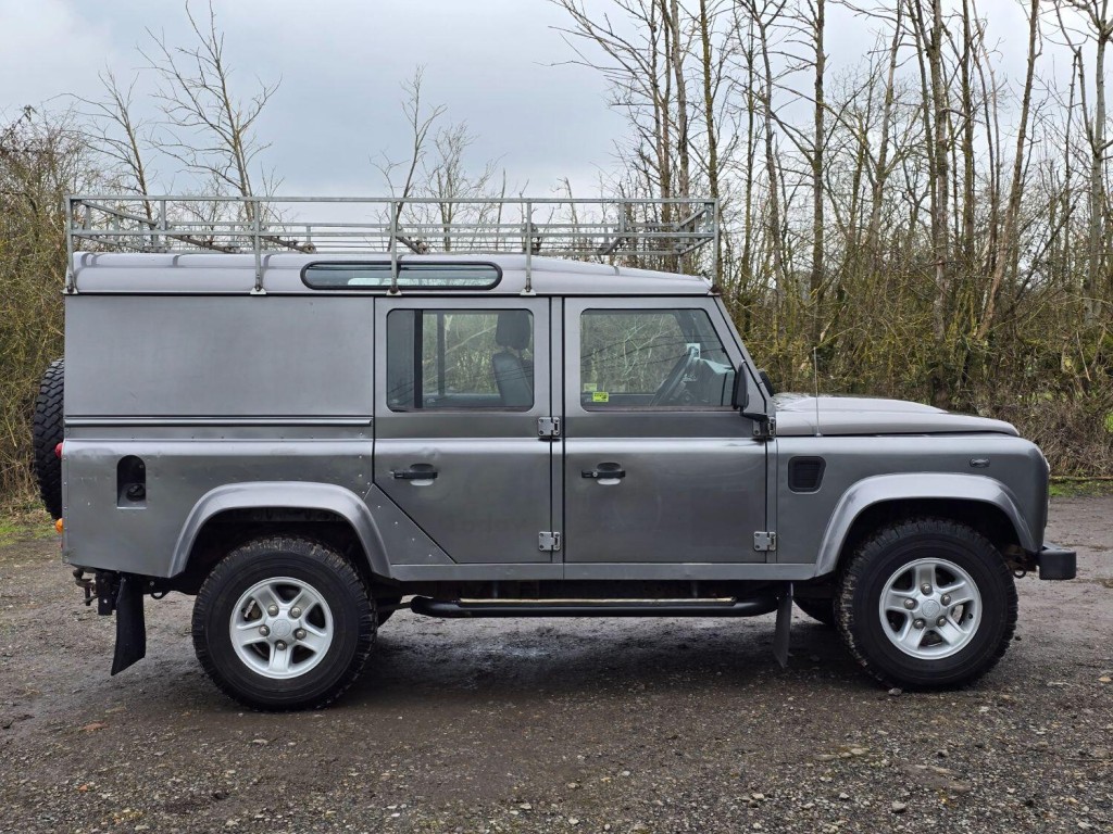 LAND ROVER DEFENDER 110 2.4TDCi XS Utility 2009