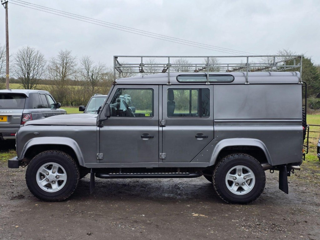LAND ROVER DEFENDER 110 2.4TDCi XS Utility 2009