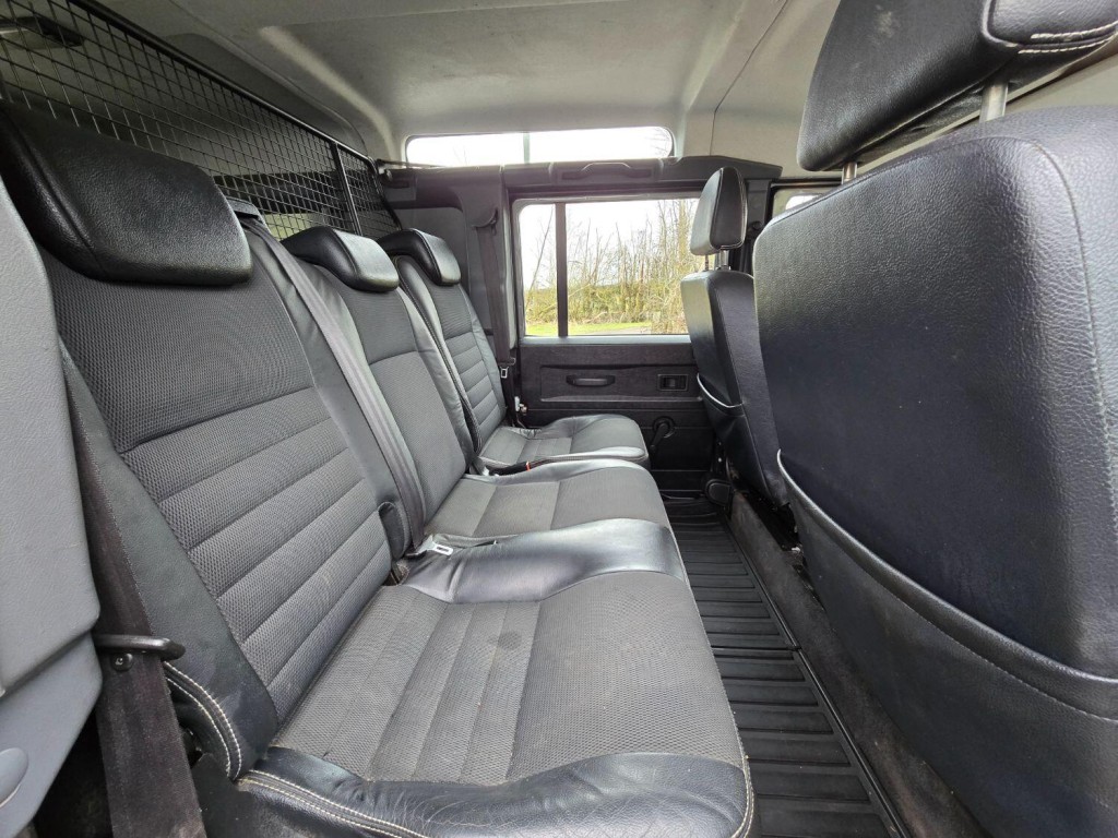 LAND ROVER DEFENDER 110 2.4TDCi XS Utility 2009