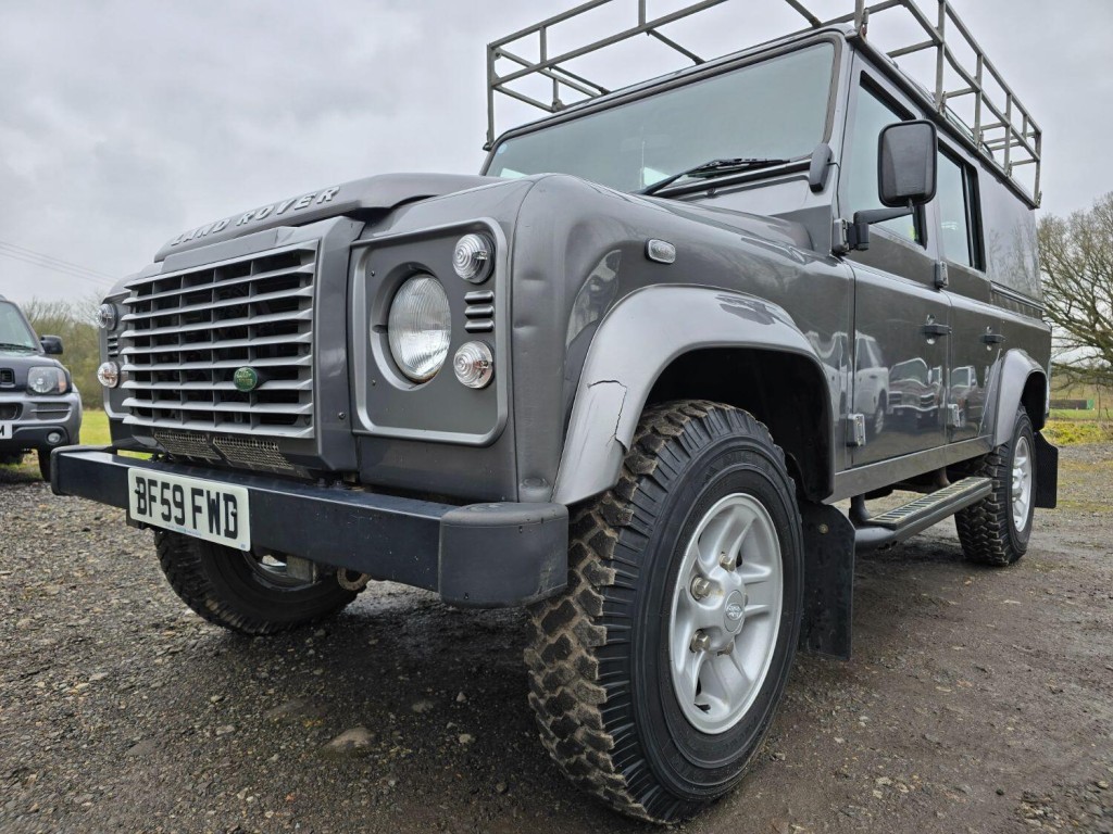 LAND ROVER DEFENDER 110 2.4TDCi XS Utility 2009