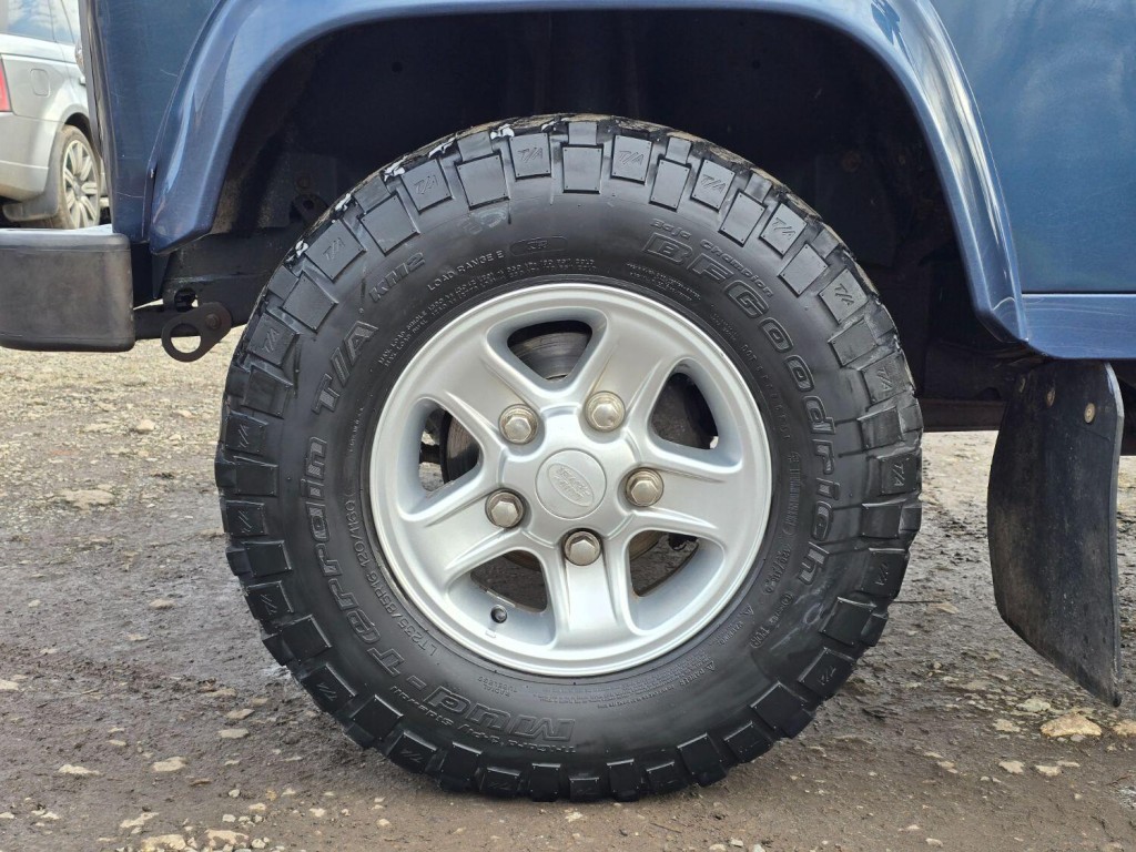 LAND ROVER DEFENDER 110 2.4 TDCi XS 2007