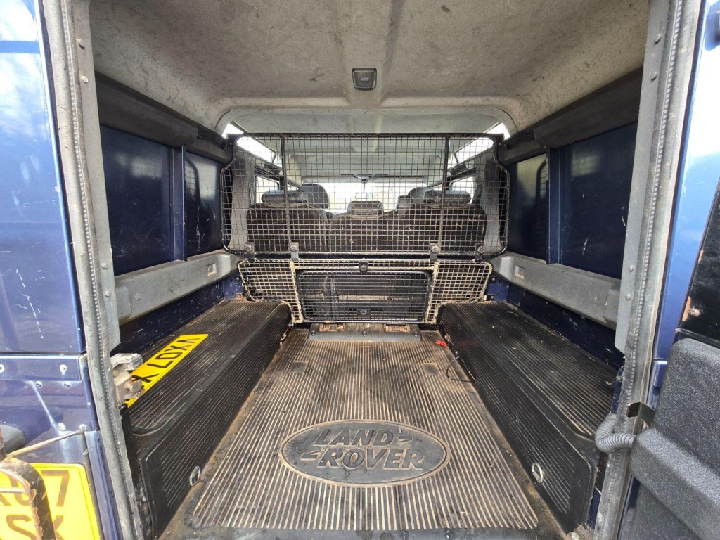 LAND ROVER DEFENDER 110 2.4 TDCi XS 2007