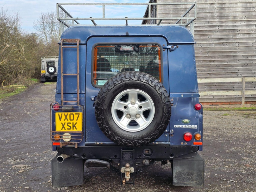 LAND ROVER DEFENDER 110 2.4 TDCi XS 2007