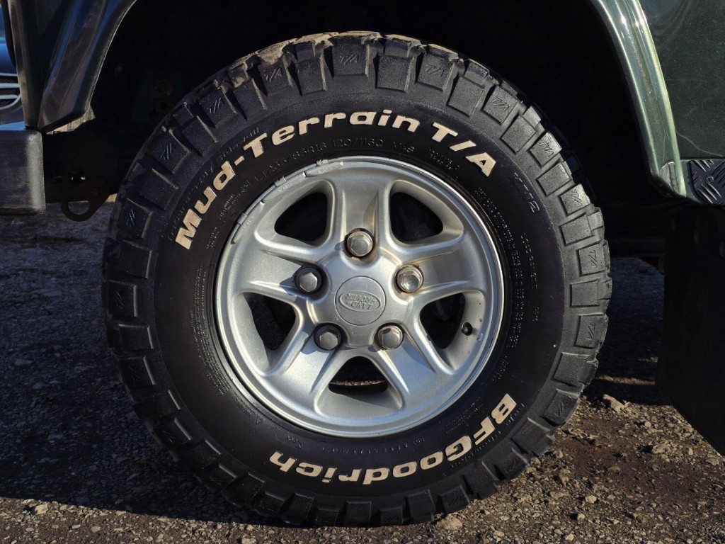 LAND ROVER DEFENDER 110 2.4 TDCi County 2007