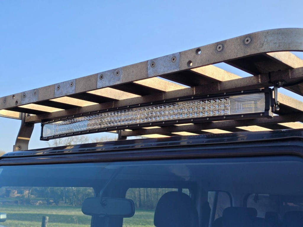 LAND ROVER DEFENDER 110 2.4 TDCi County 2009