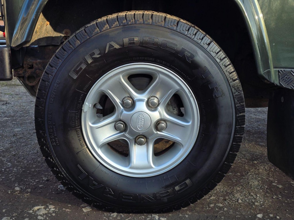 LAND ROVER DEFENDER 110 2.4 TDCi County 2009