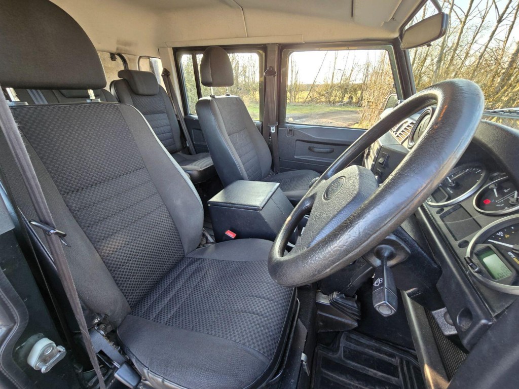 LAND ROVER DEFENDER 110 2.4 TDCi County 2009