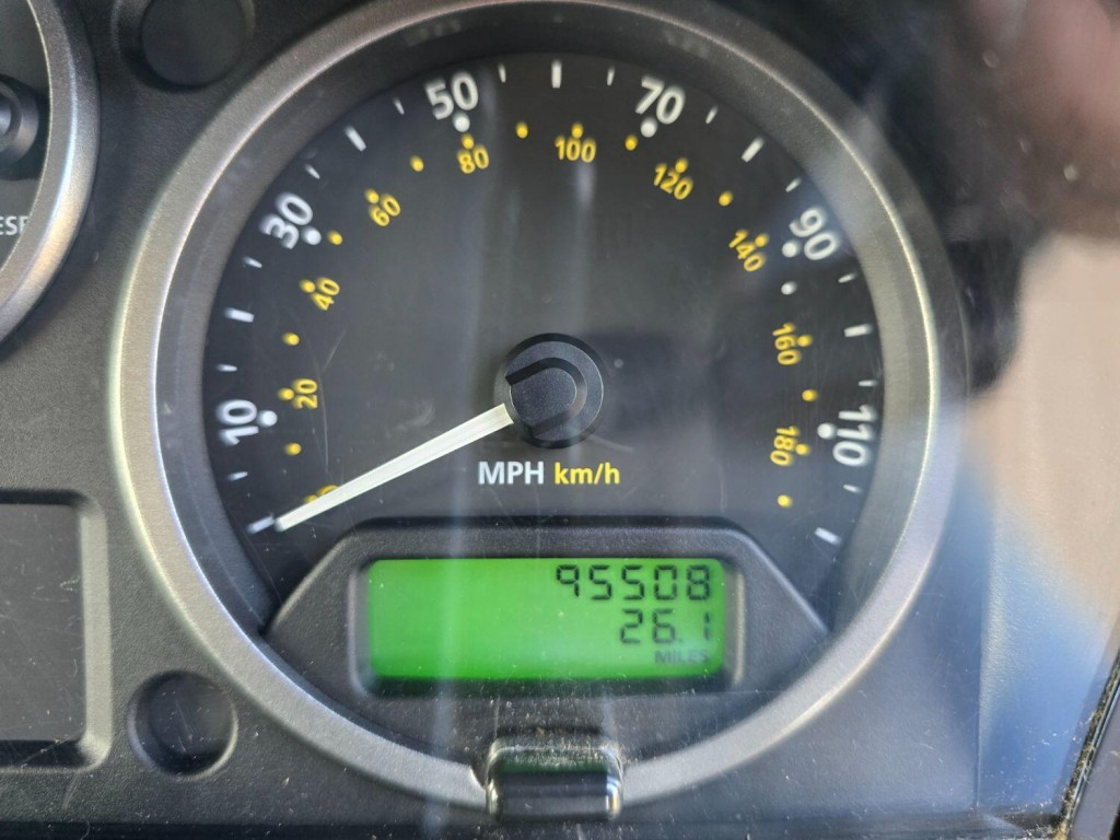 LAND ROVER DEFENDER 110 2.4 TDCi County 2009