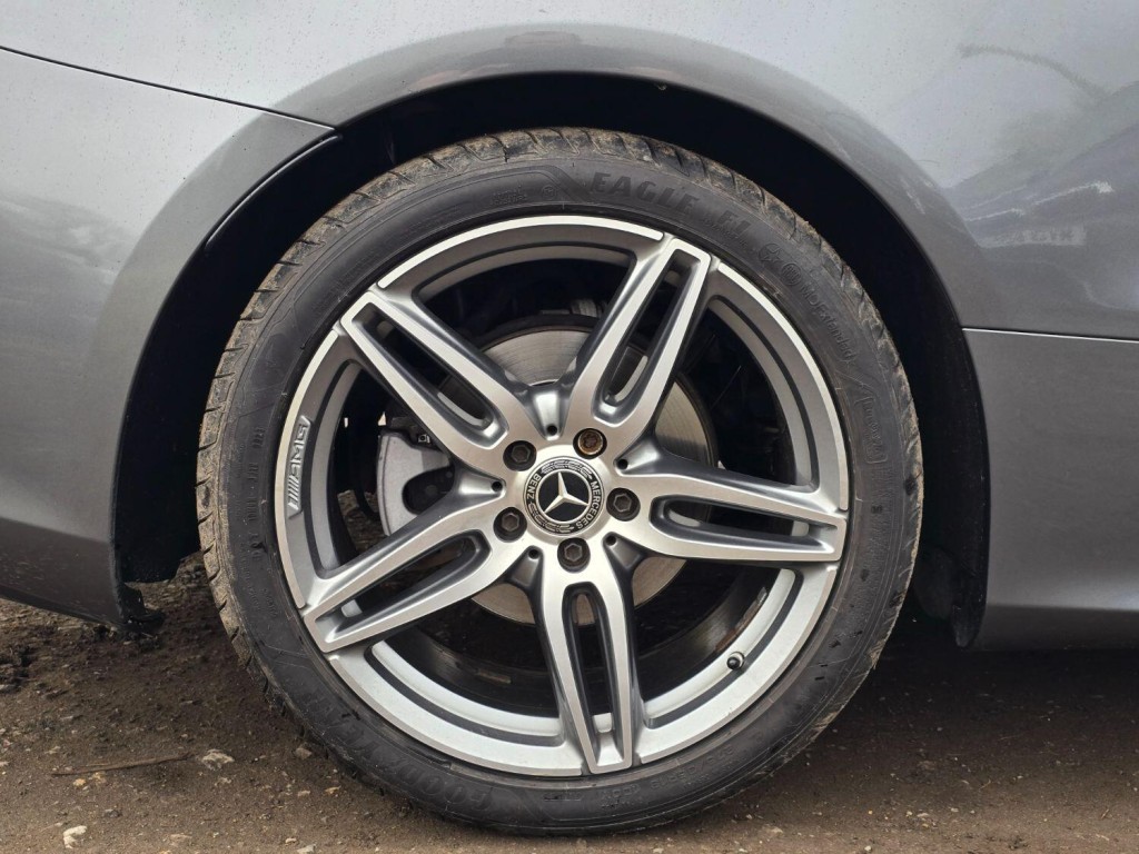 MERCEDES-BENZ E CLASS 2.0 E220d AMG Line 2018