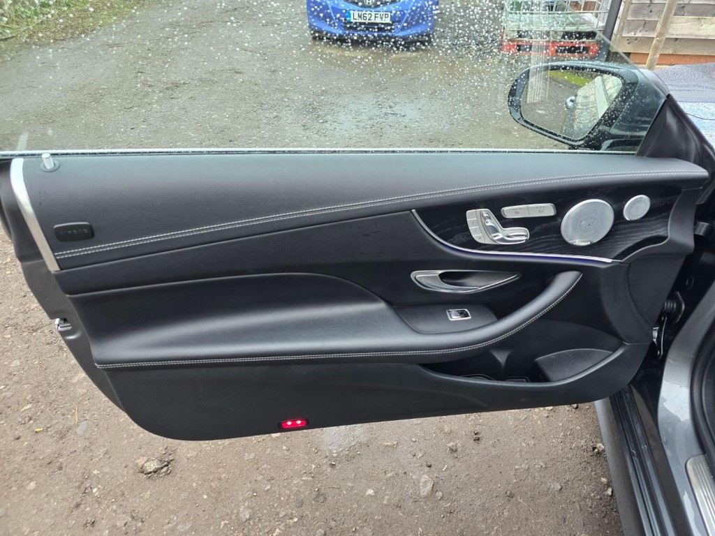 MERCEDES-BENZ E CLASS 2.0 E220d AMG Line 2018