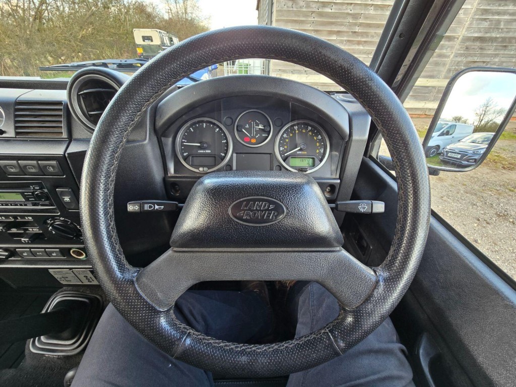 LAND ROVER DEFENDER 110 2.4 Utility XS 2009