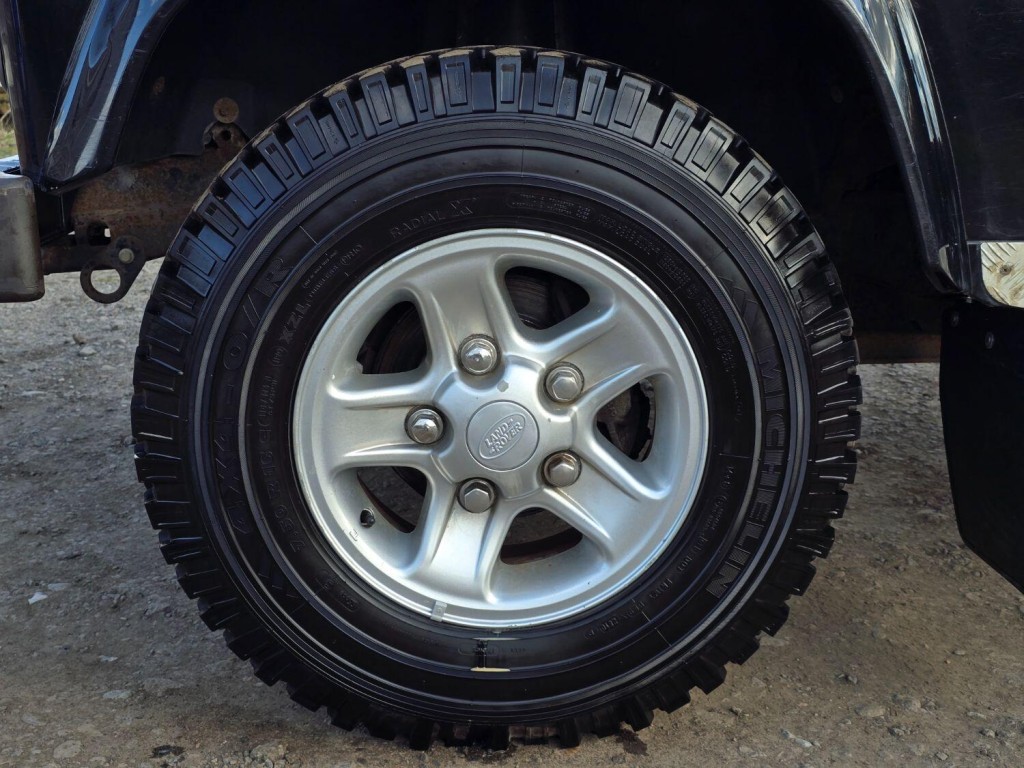 LAND ROVER DEFENDER 110 2.4 Utility XS 2009