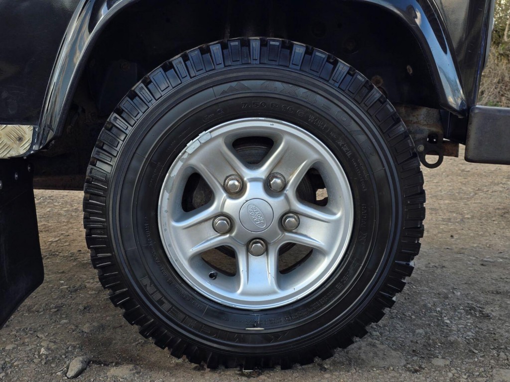 LAND ROVER DEFENDER 110 2.4 Utility XS 2009