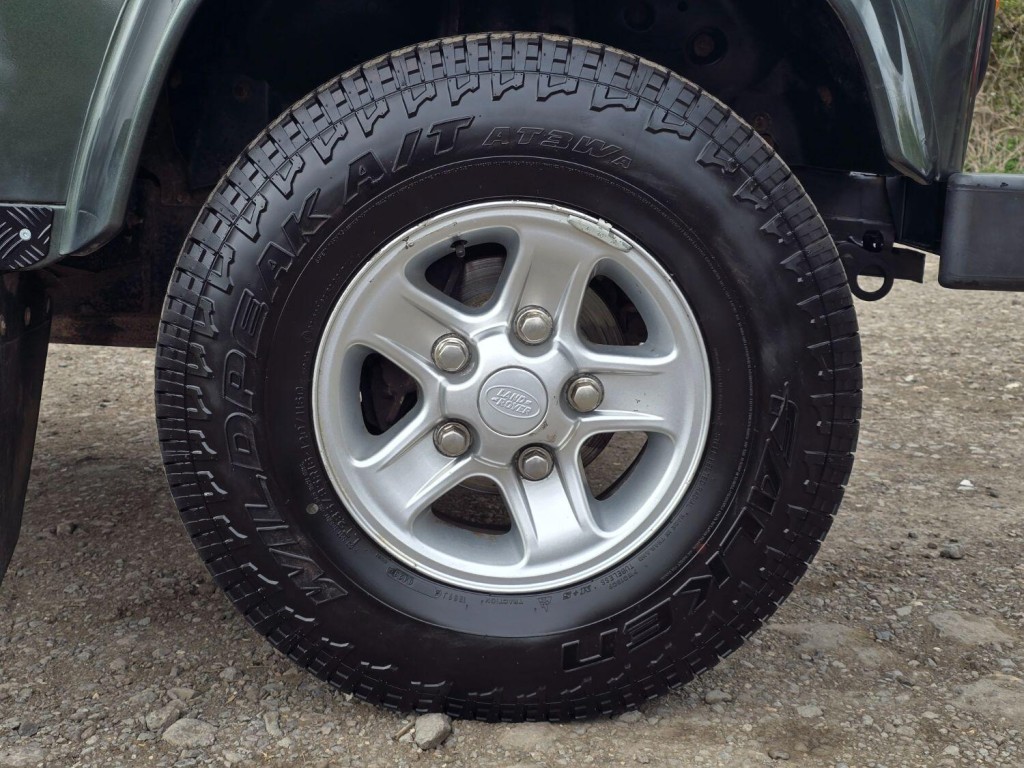 LAND ROVER DEFENDER 110 2.4 TDCi County 2007