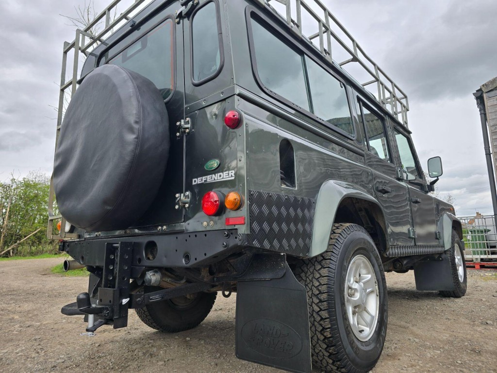 LAND ROVER DEFENDER 110 2.4 TDCi County 2007