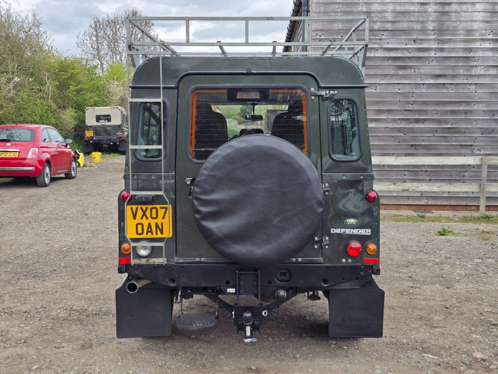 LAND ROVER DEFENDER 110 2.4 TDCi County 2007