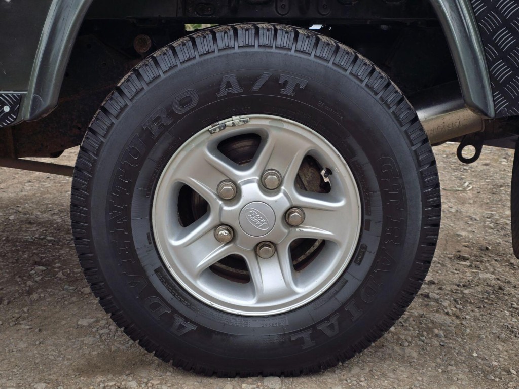 LAND ROVER DEFENDER 110 2.4 TDCi County 2007