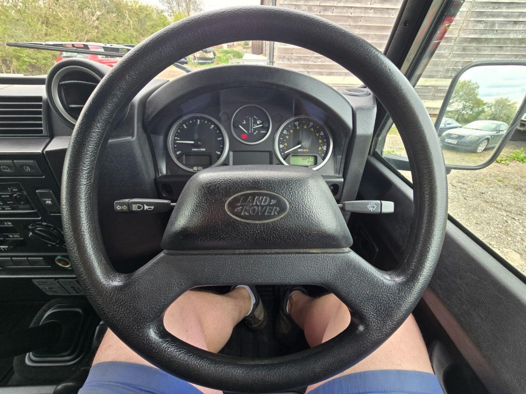 LAND ROVER DEFENDER 110 2.4 TDCi County 2007