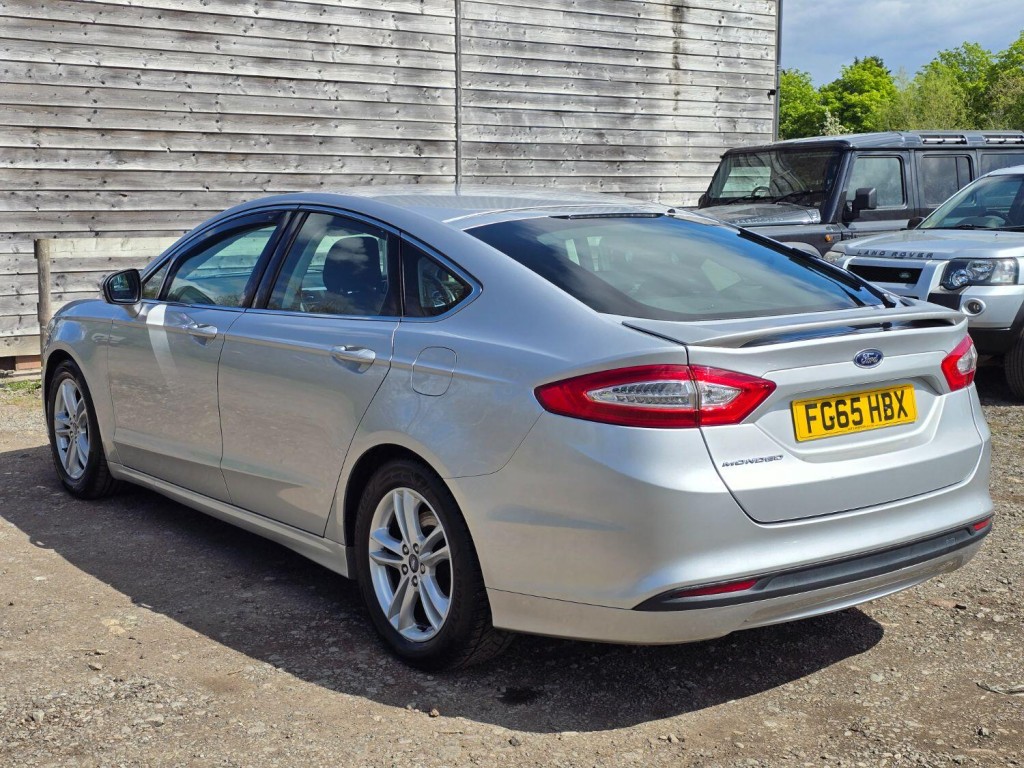 FORD MONDEO 2.0 TDCi Zetec 2015