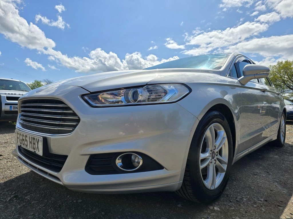 FORD MONDEO 2.0 TDCi Zetec 2015