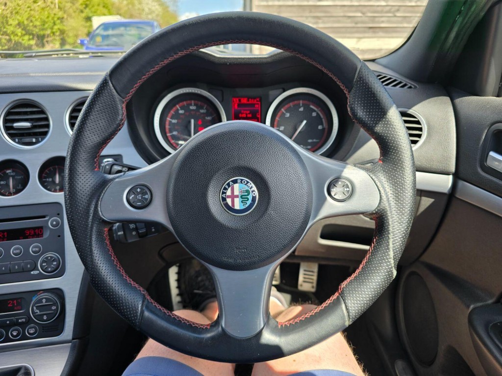 ALFA ROMEO 159 2.0 159 2.0 Jtdm Ti 2009