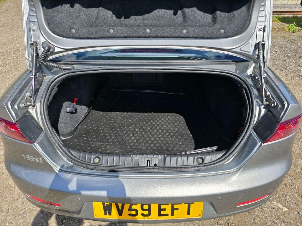 ALFA ROMEO 159 2.0 159 2.0 Jtdm Ti 2009