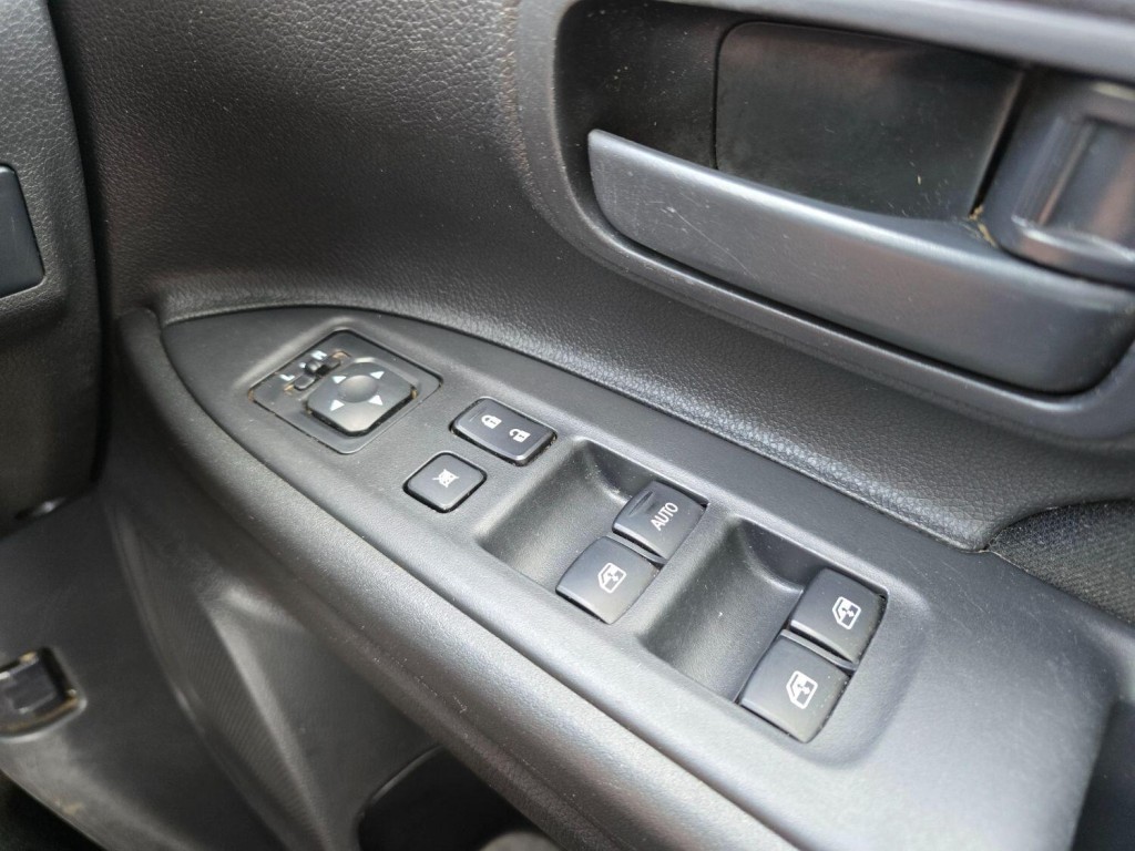 MITSUBISHI OUTLANDER 2.2 DI-D GX2 2016