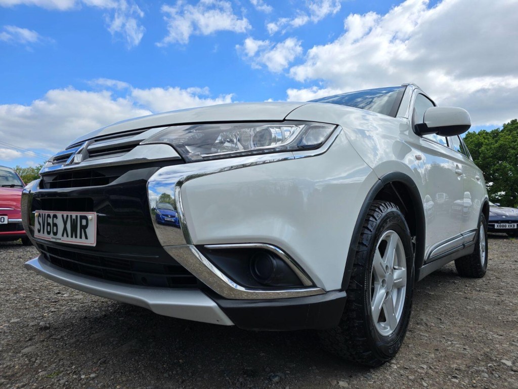 MITSUBISHI OUTLANDER 2.2 DI-D GX2 2016