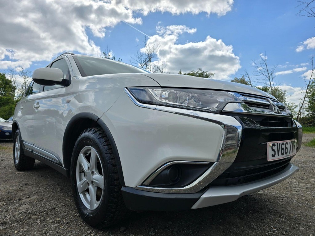 MITSUBISHI OUTLANDER 2.2 DI-D GX2 2016