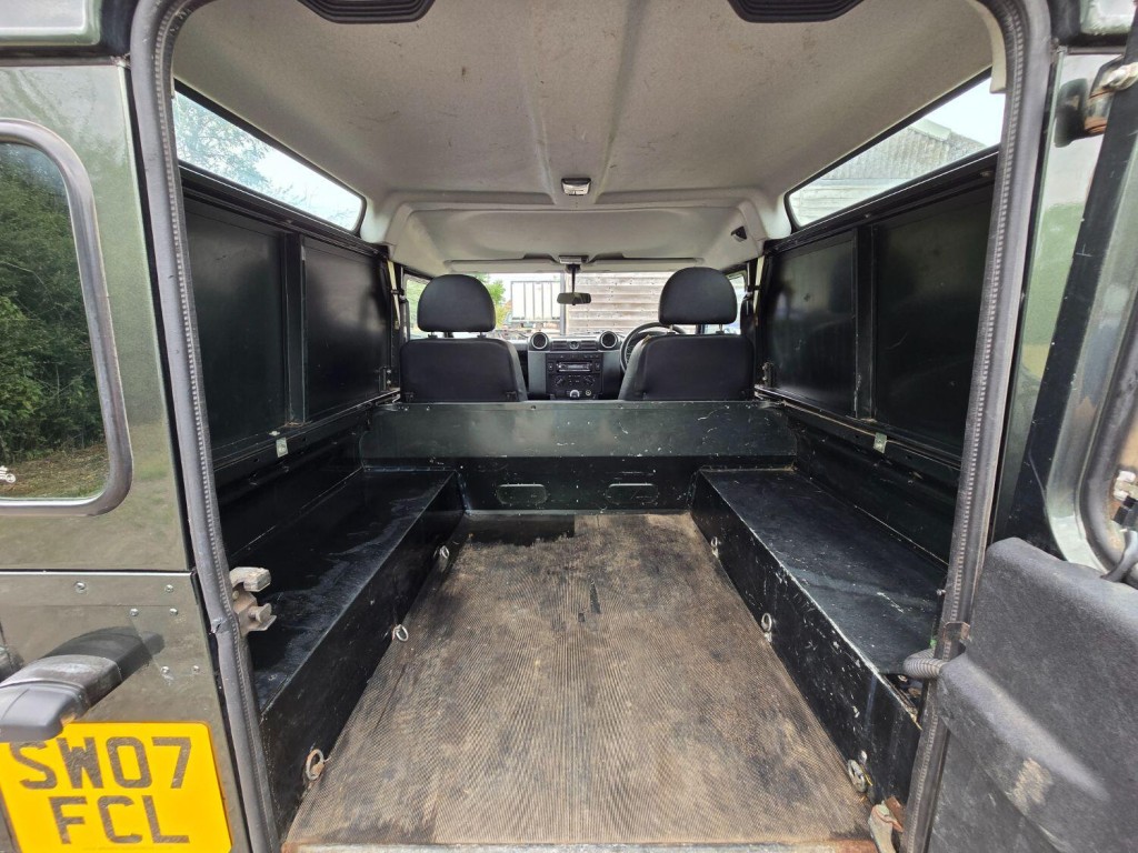 LAND ROVER DEFENDER 90 2.4 TDCi County 2007