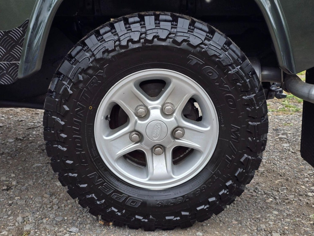 LAND ROVER DEFENDER 90 2.4 TDCi County 2007