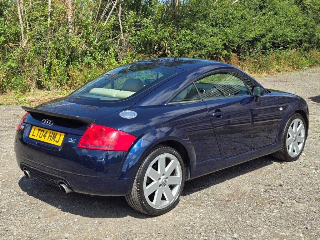 AUDI TT 3.2 V6 2004