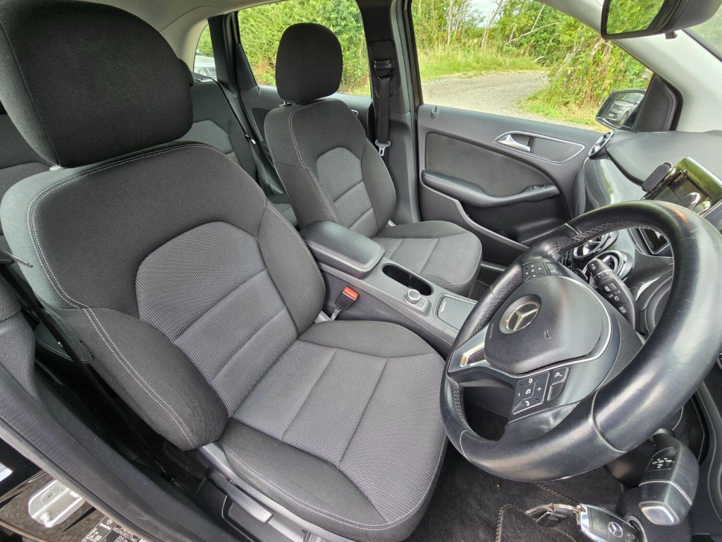 MERCEDES-BENZ B CLASS 1.8 B180 CDI SE 2013