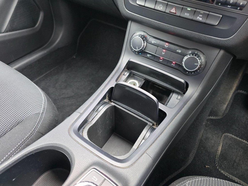 MERCEDES-BENZ B CLASS 1.8 B180 CDI SE 2013