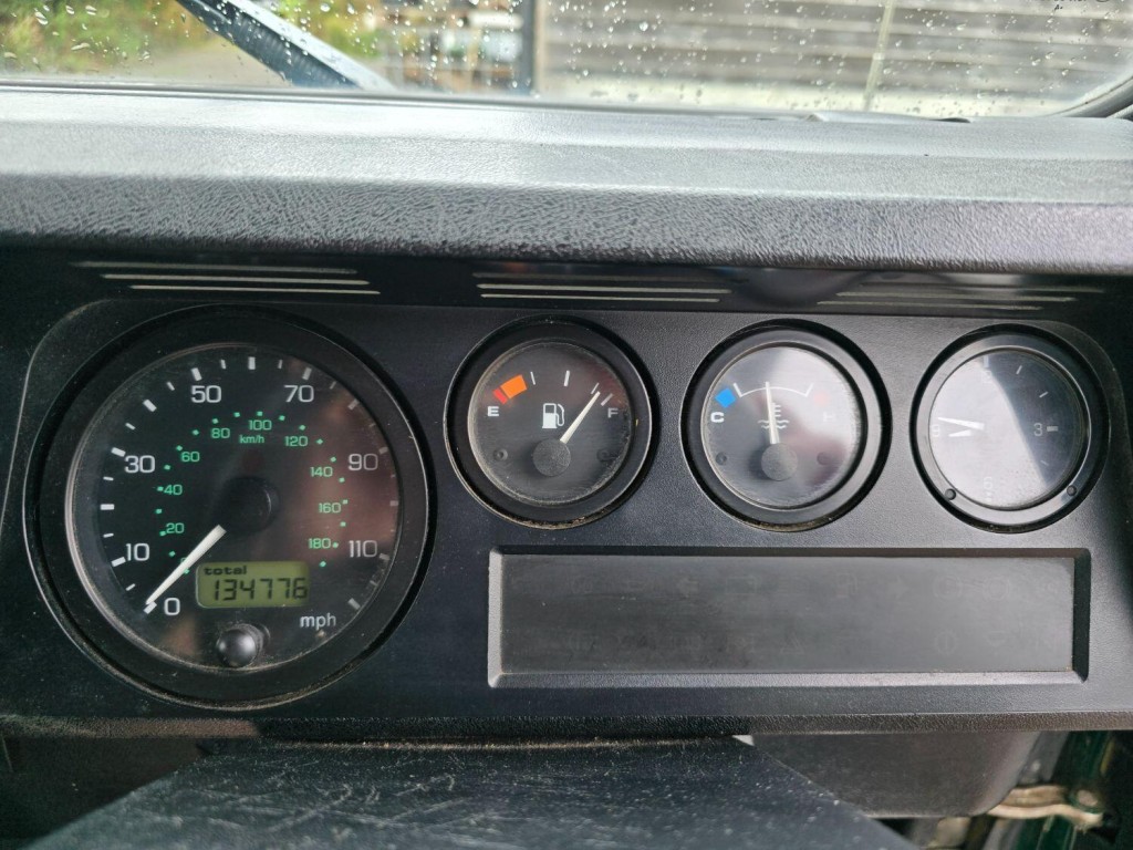 LAND ROVER DEFENDER 90 2.5 TD5 2006