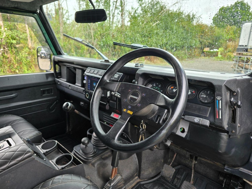 LAND ROVER DEFENDER 90 2.5 TD5 2006