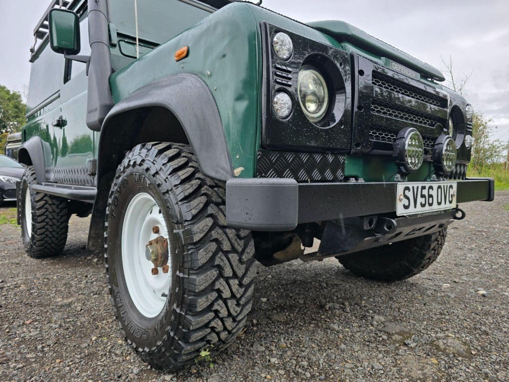 LAND ROVER DEFENDER 90 2.5 TD5 2006