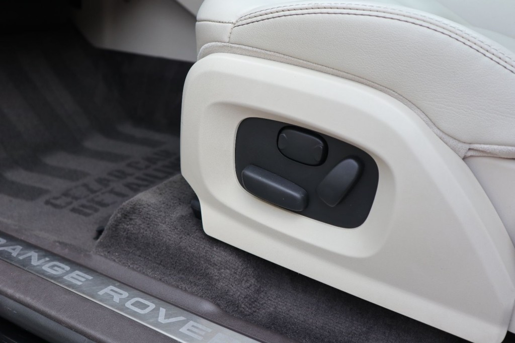 LAND ROVER RANGE ROVER EVOQUE SD4 PRESTIGE 2011