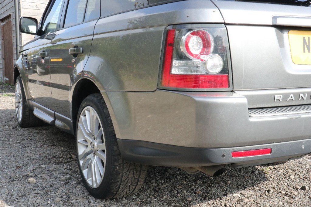 LAND ROVER RANGE ROVER SPORT TDV6 HSE 2011