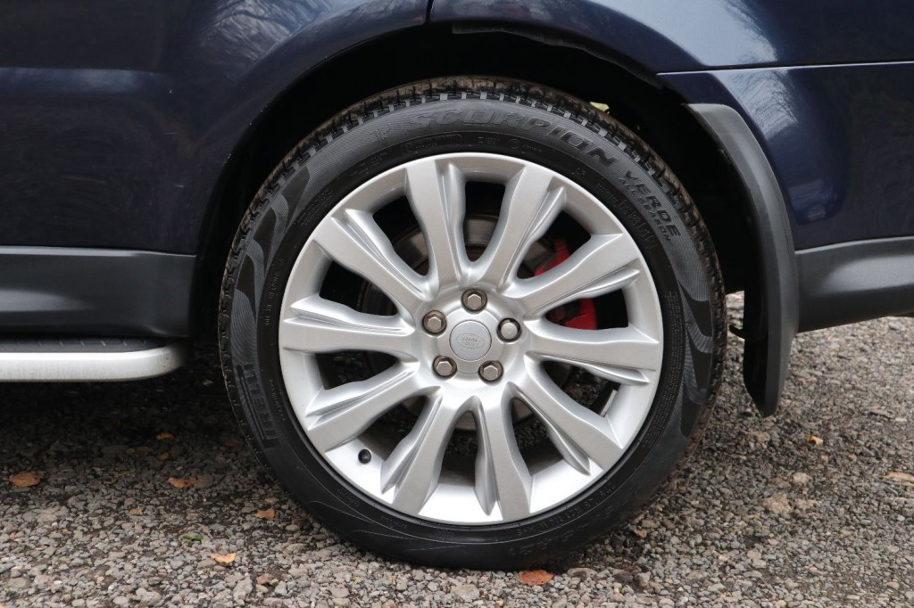 LAND ROVER RANGE ROVER SPORT SDV6 SE 2012