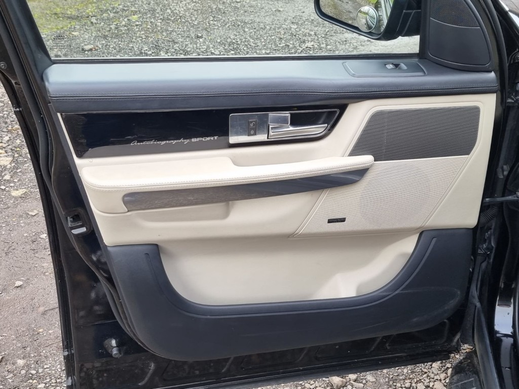 LAND ROVER RANGE ROVER SPORT TDV8 AUTOBIOGRAPHY SPORT 2010