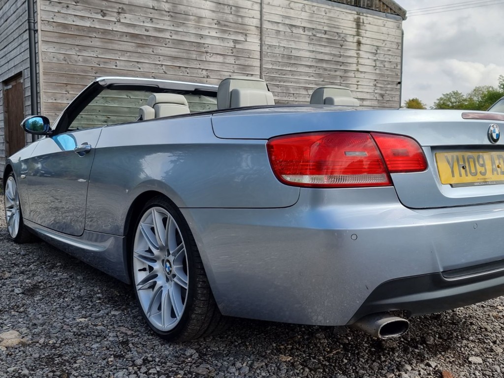 BMW 3 SERIES 320I M SPORT 2009