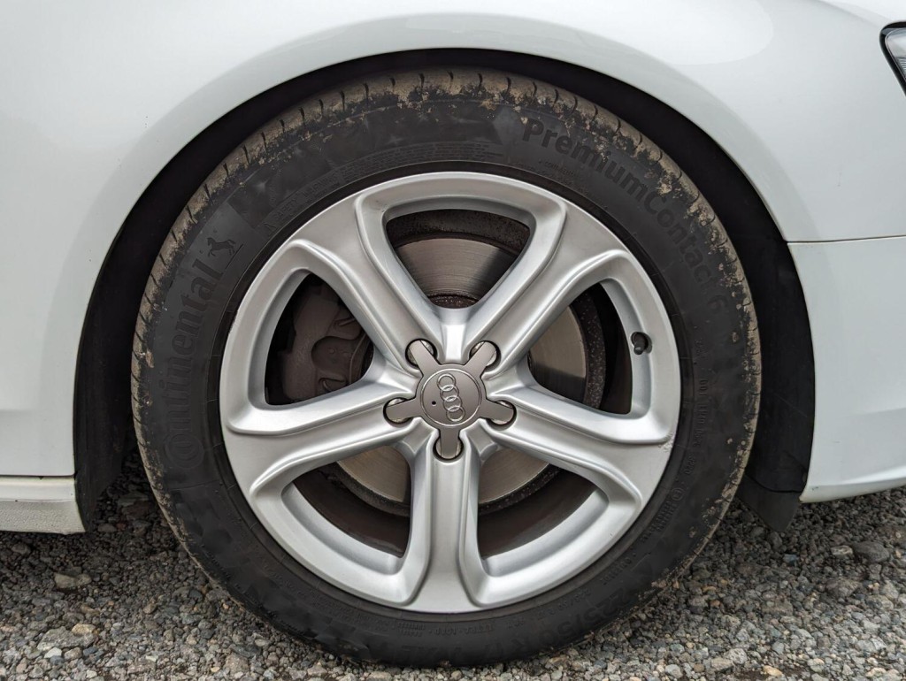 AUDI A4 2.0 TDI SE Technik 2014