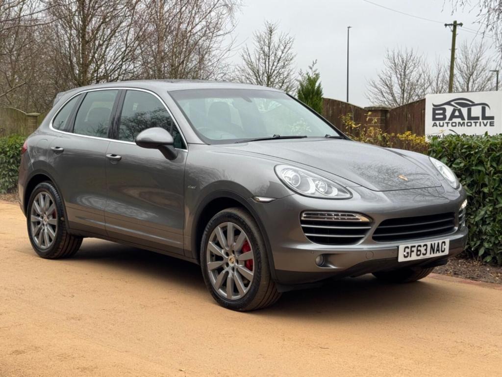 PORSCHE CAYENNE