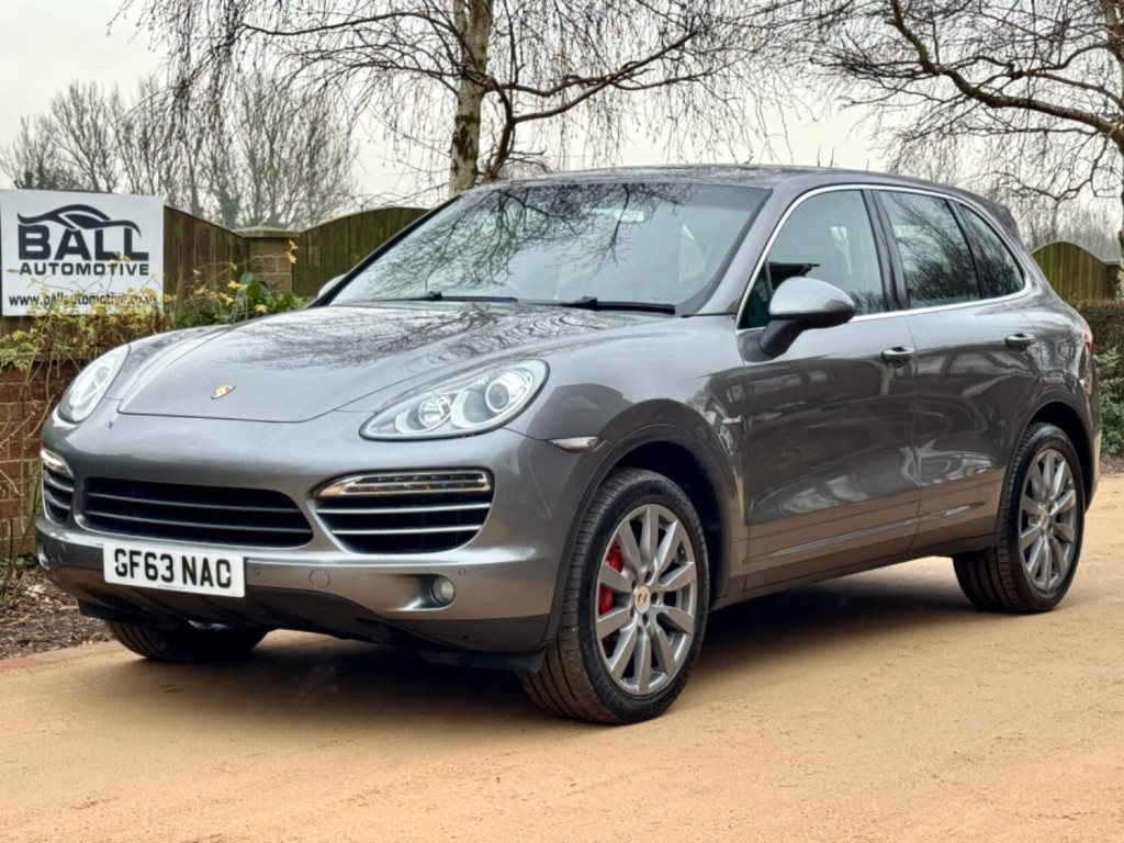 PORSCHE CAYENNE