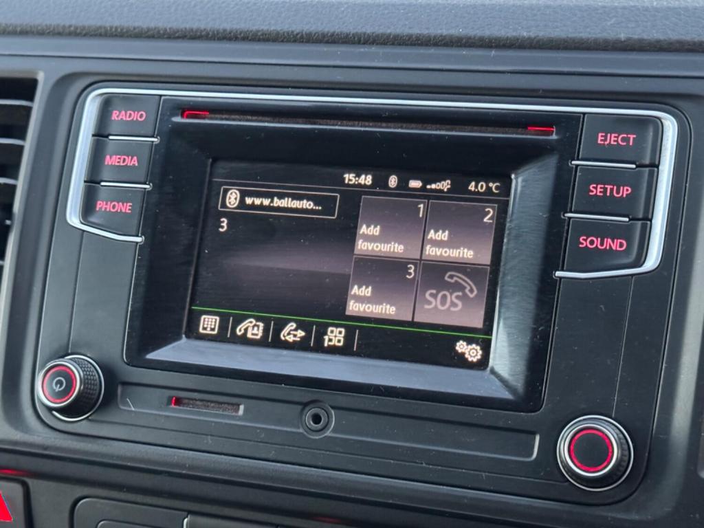 VOLKSWAGEN TRANSPORTER