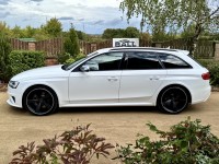 AUDI RS4